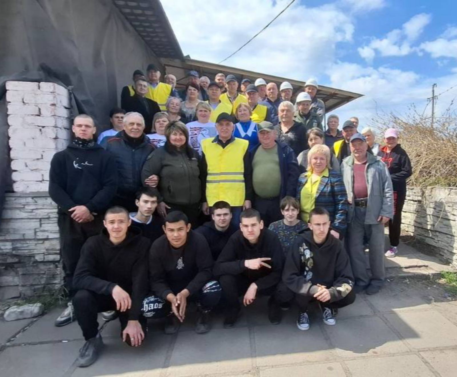Фото без опису