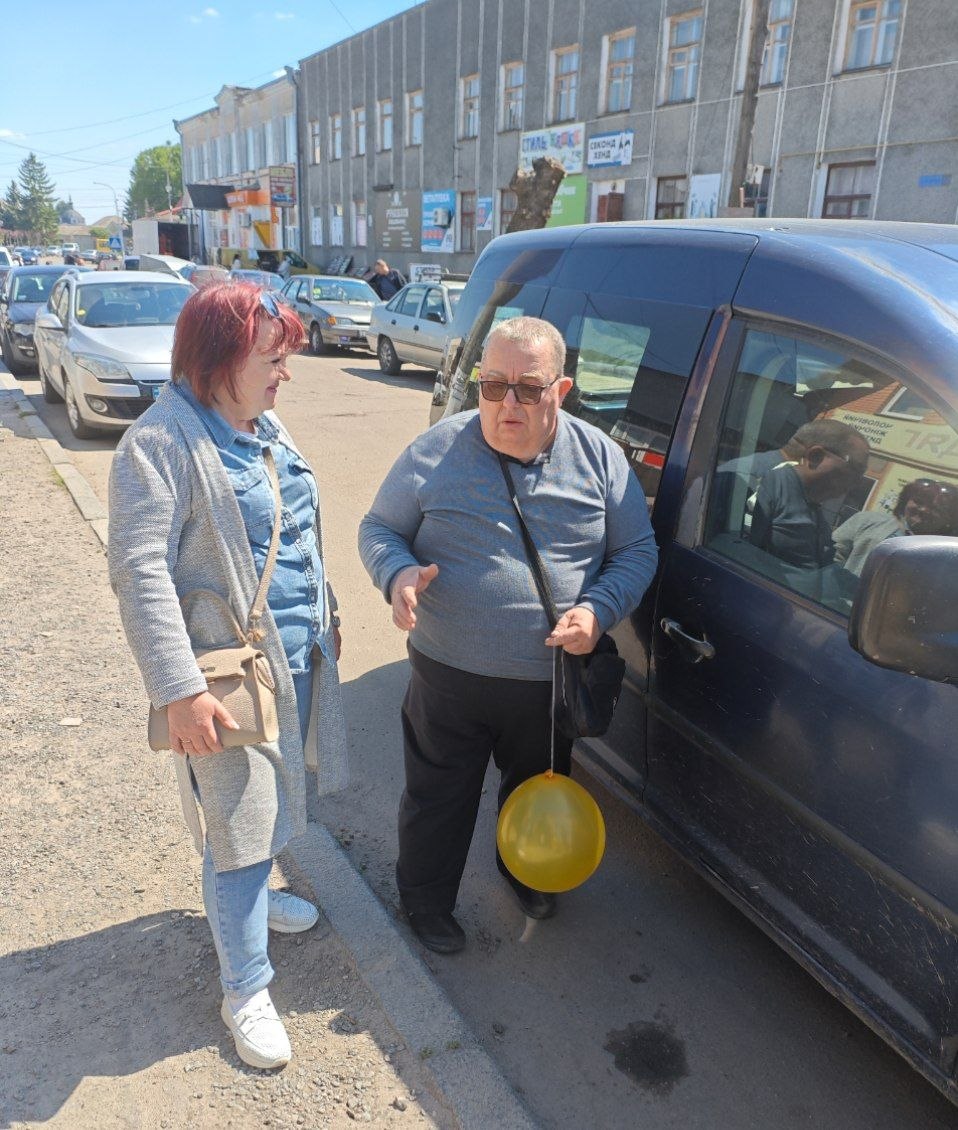Фото без опису