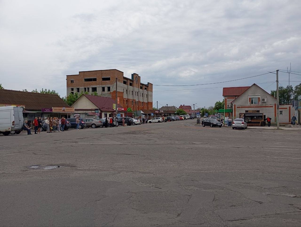 Фото без опису