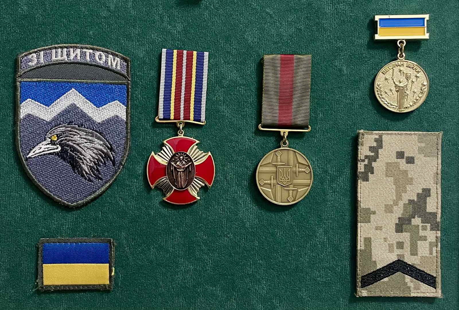 Фото без опису