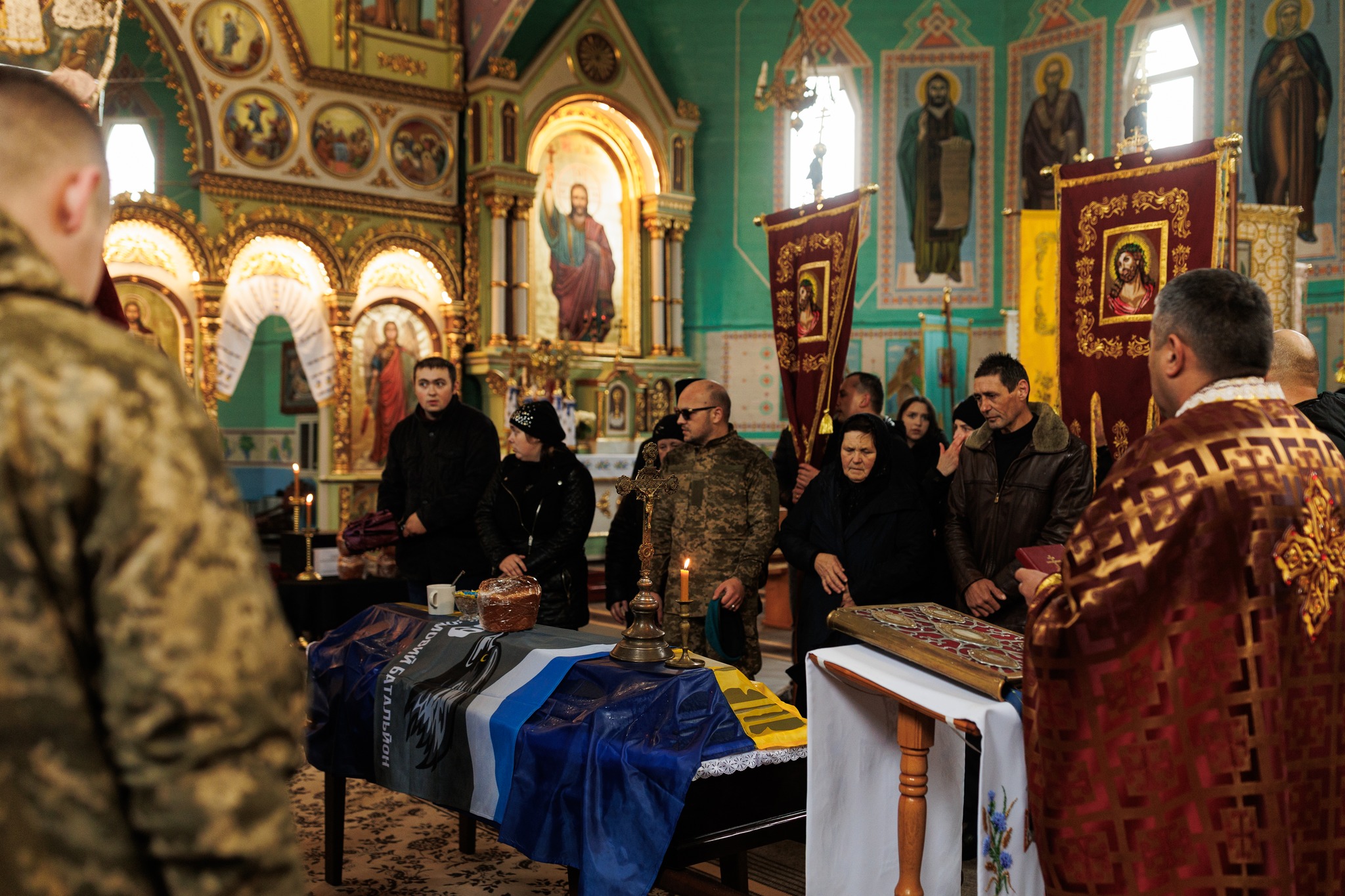 Фото без опису