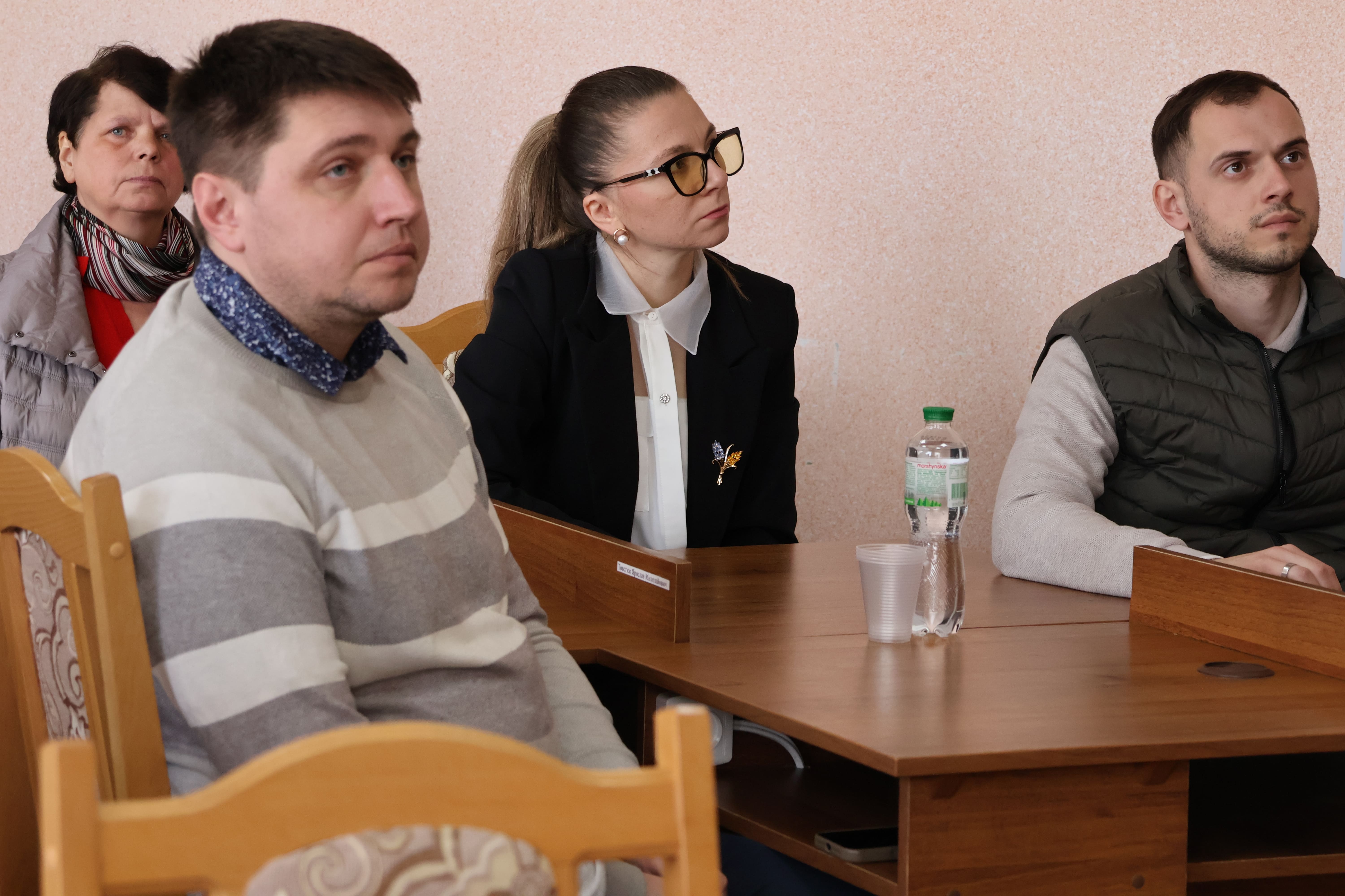 Фото без опису