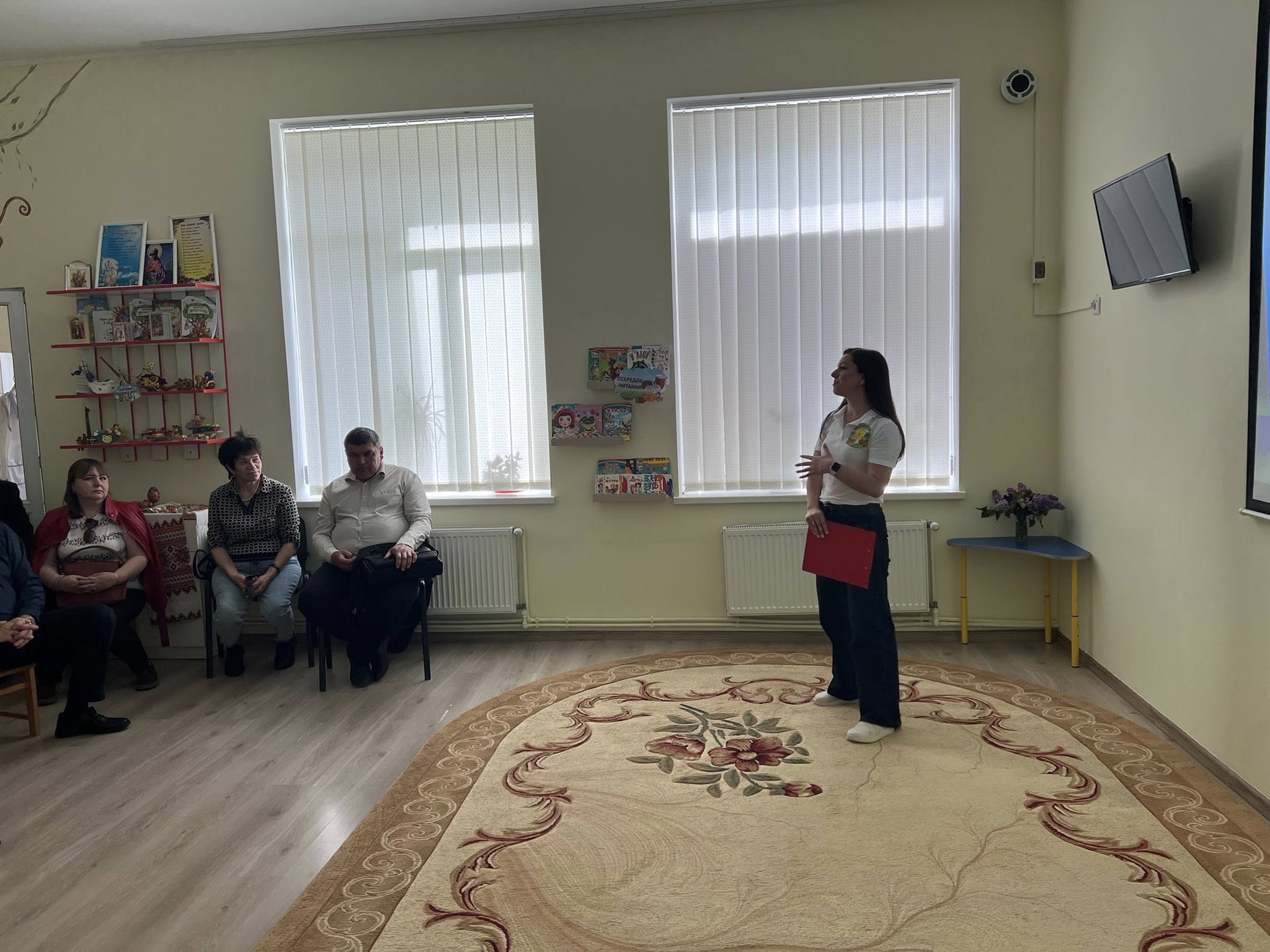 Фото без опису