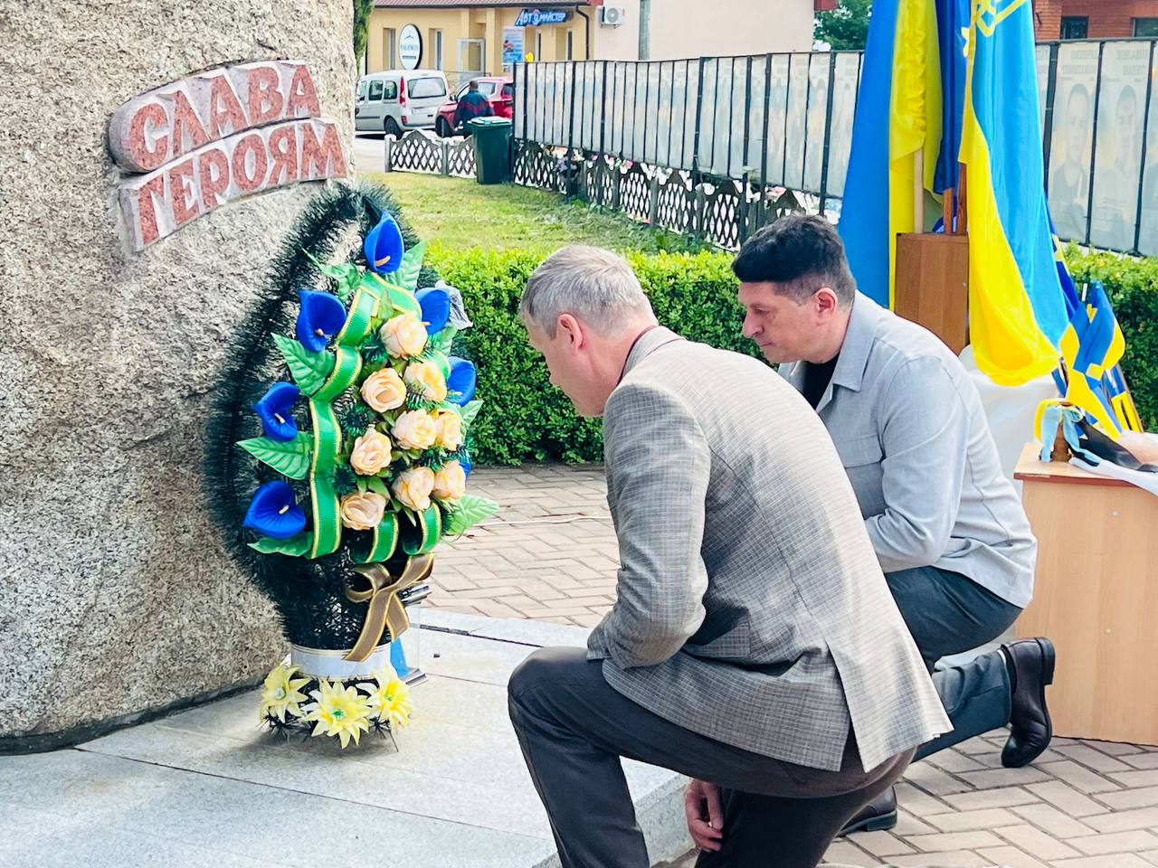 Фото без опису
