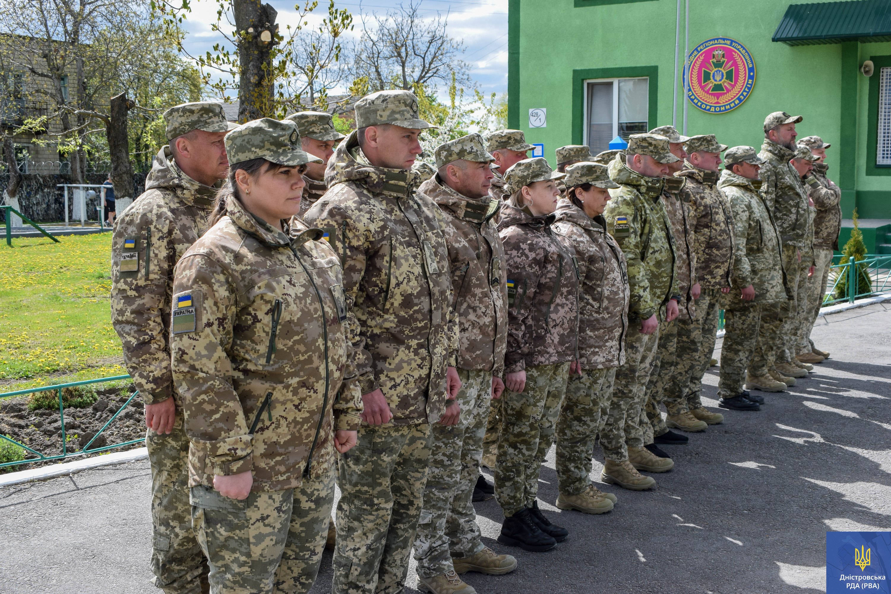 Фото без опису