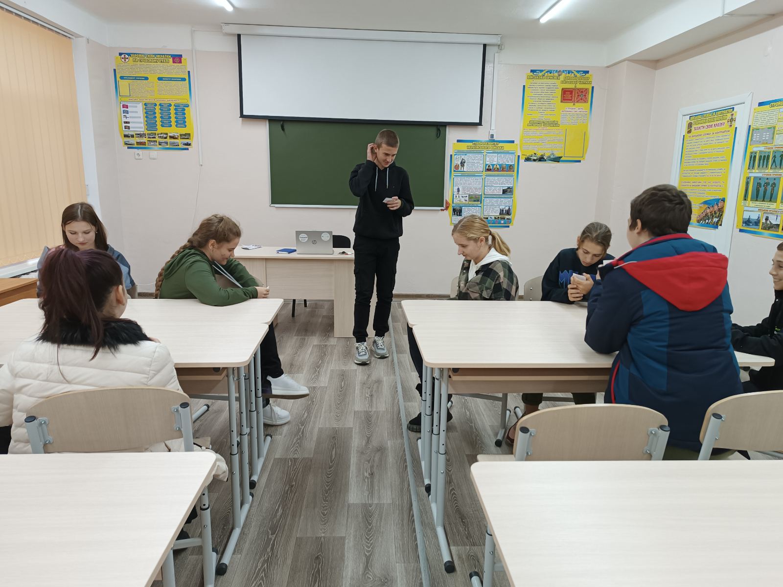 Фото без опису
