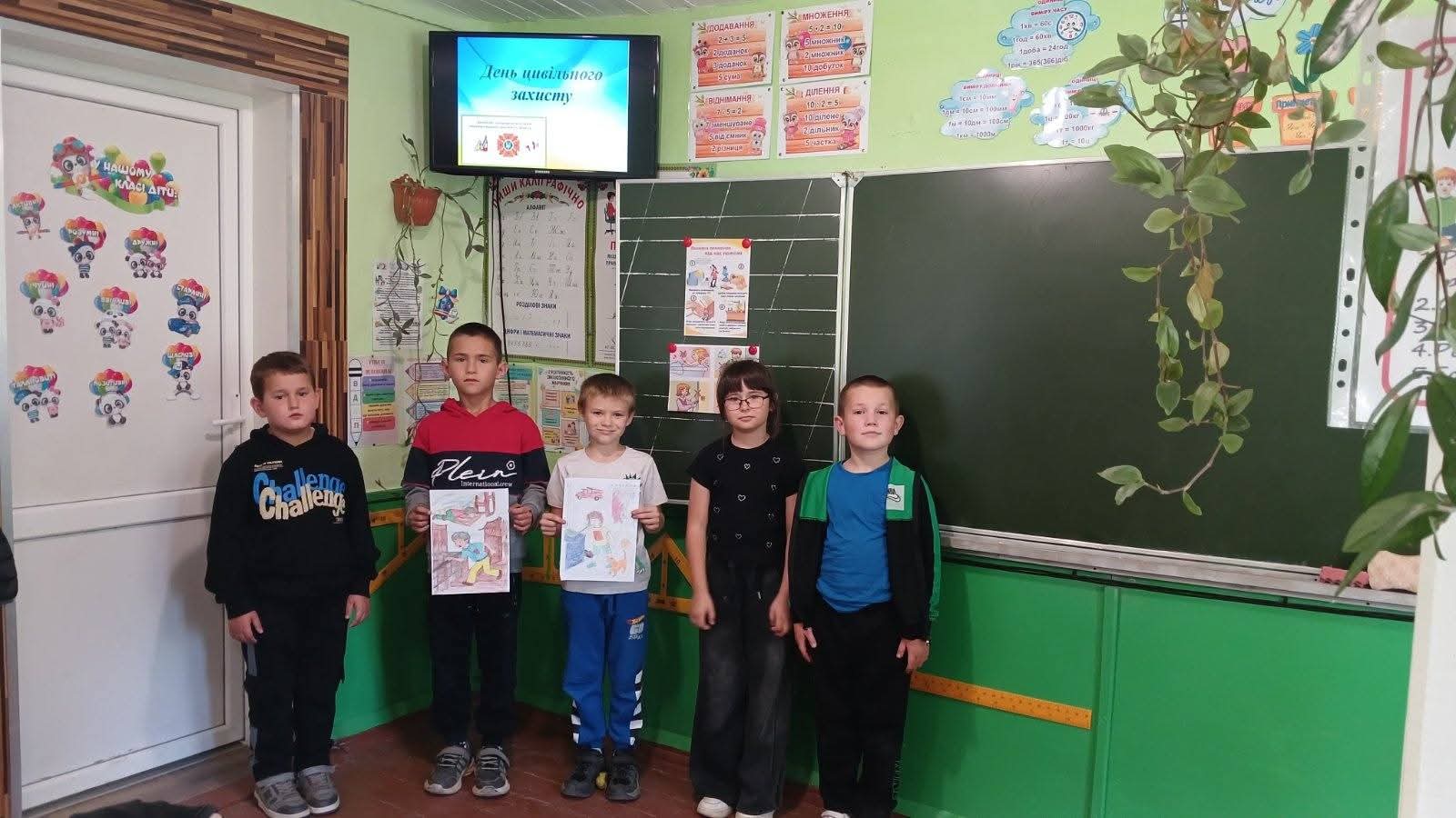 Фото без опису