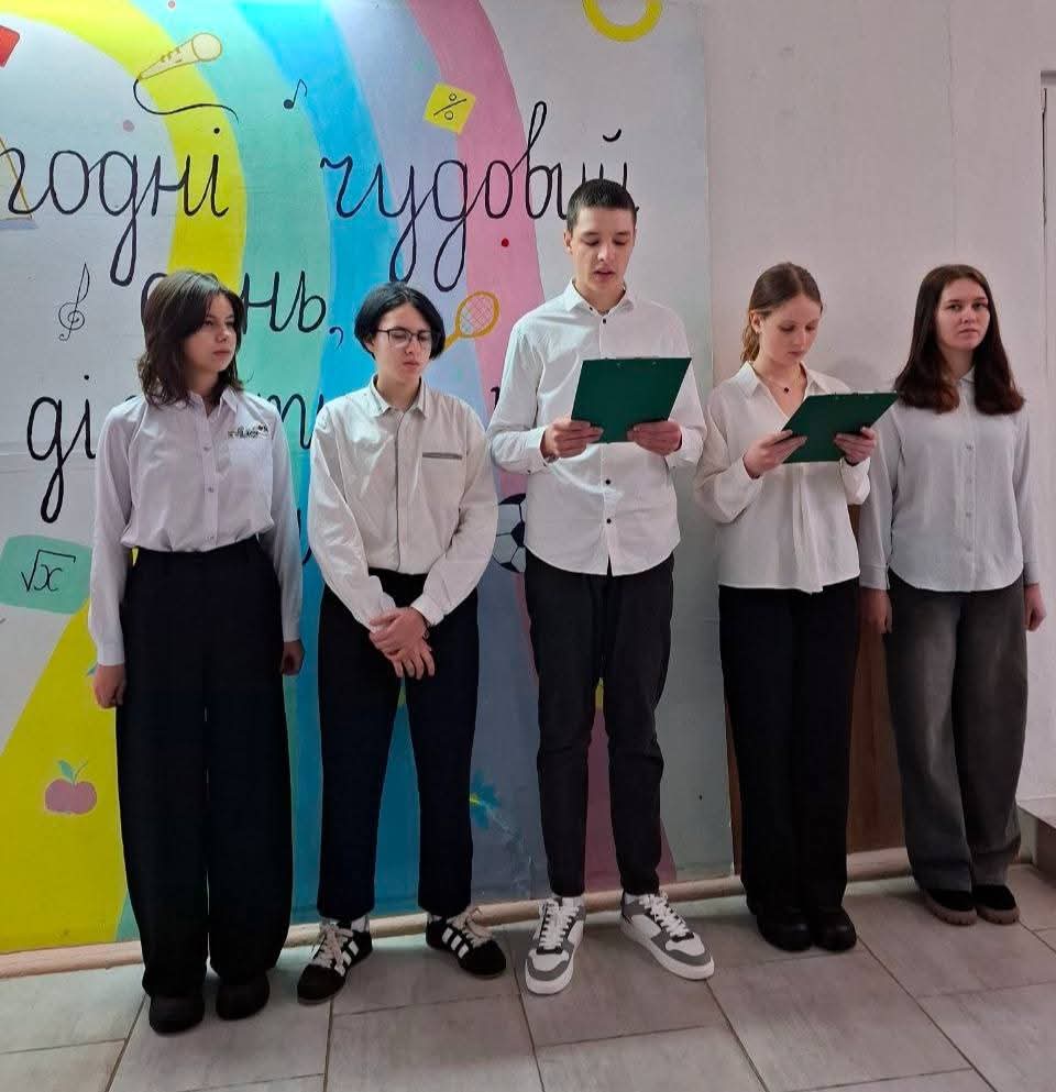 Фото без опису