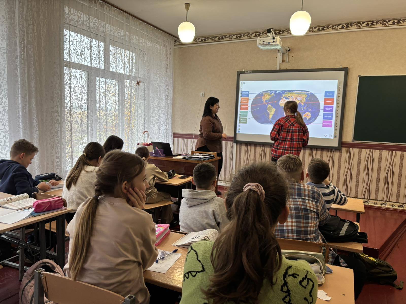 Фото без опису