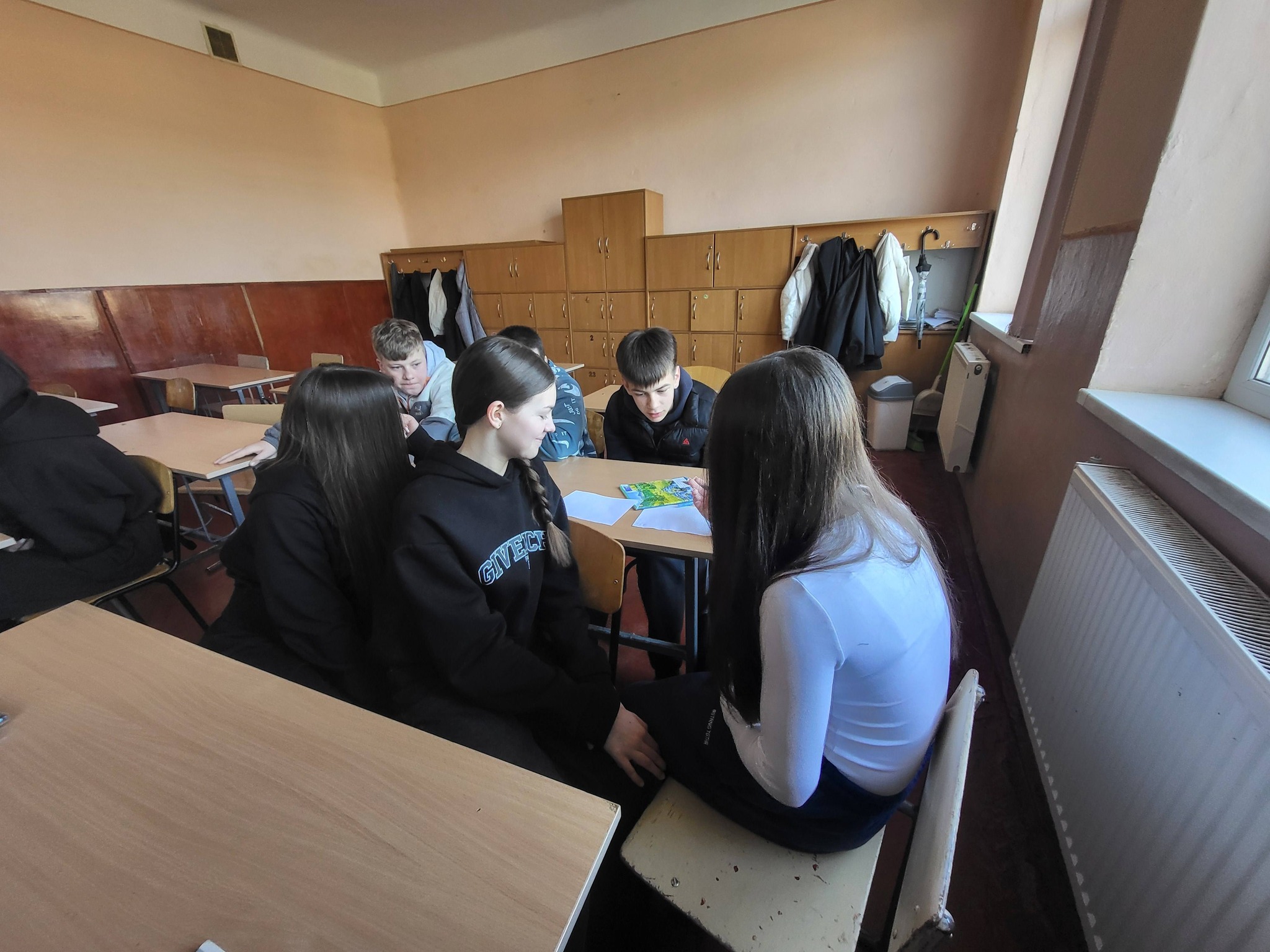 Фото без опису