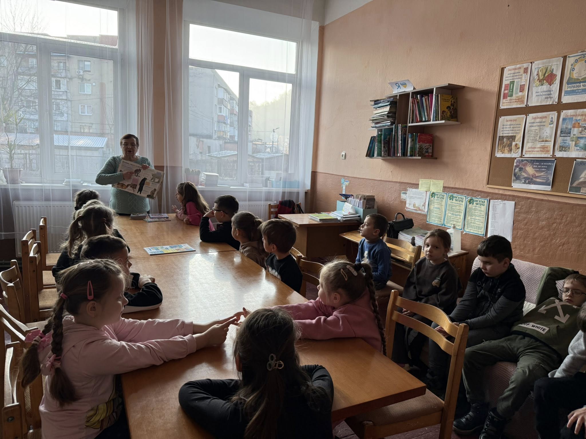 Фото без опису