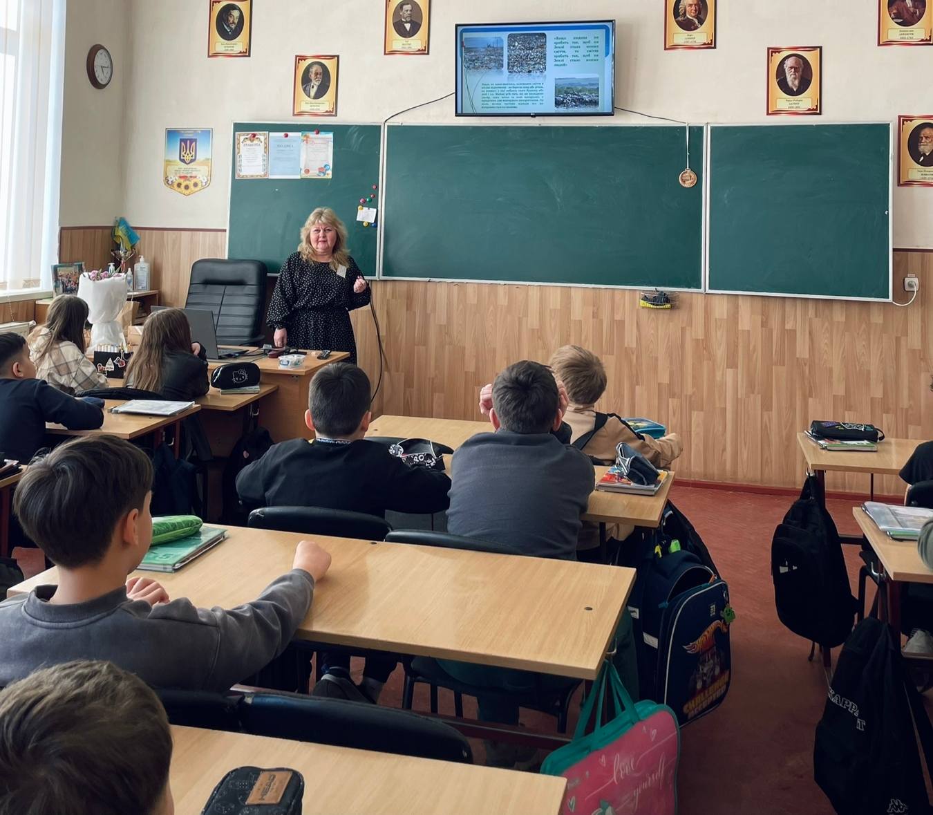 Фото без опису