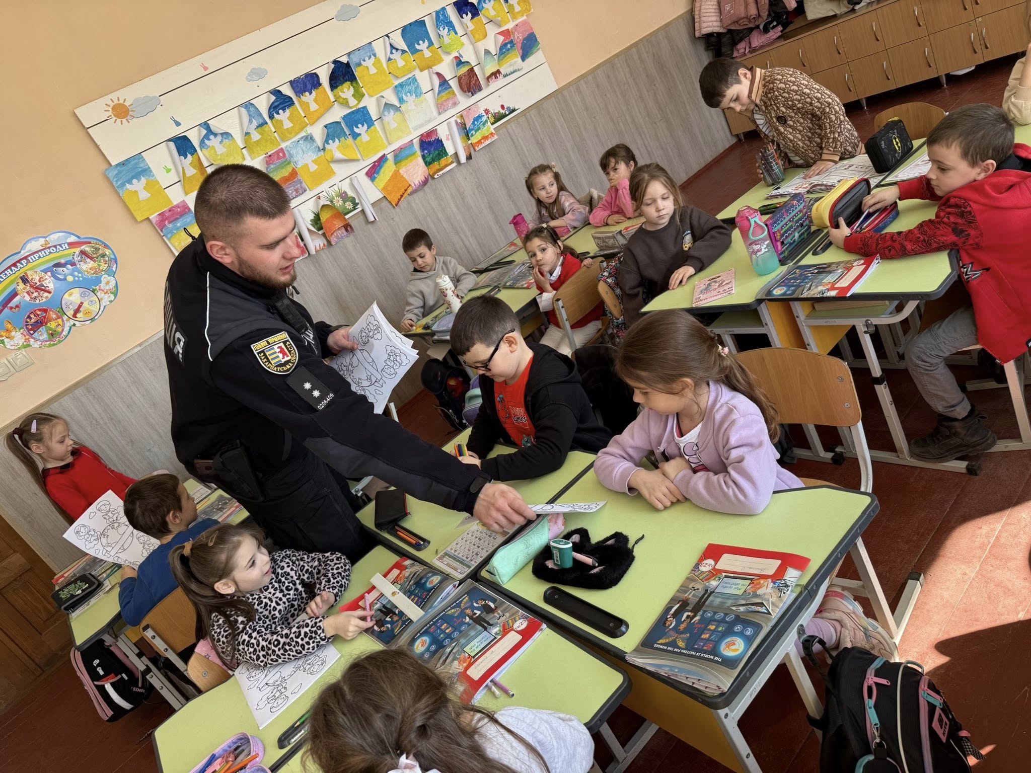 Фото без опису