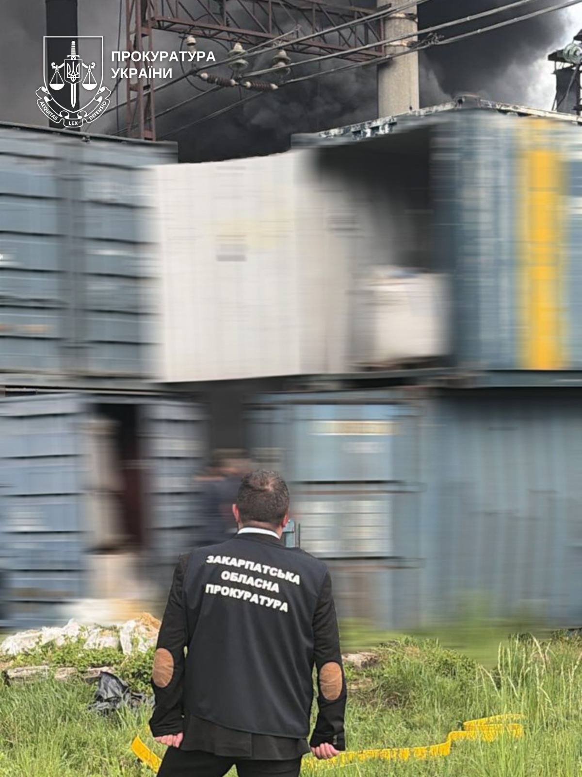 Фото без опису